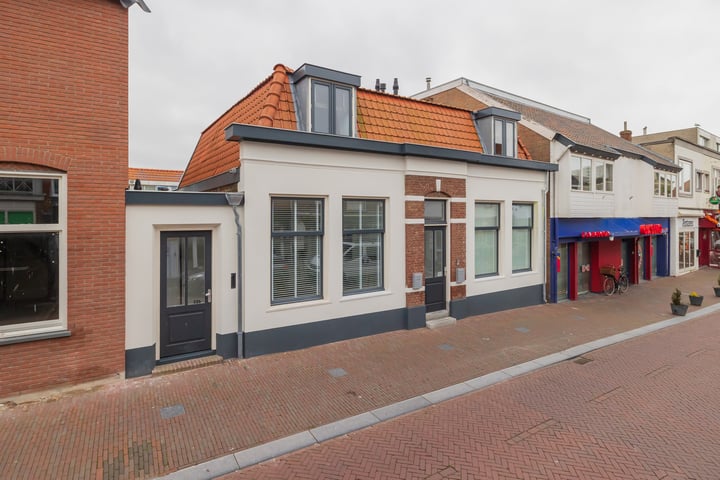 Bekijk foto 17 van Haltestraat 52-A