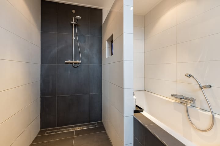 Foto 32 van Rozenstraat 11