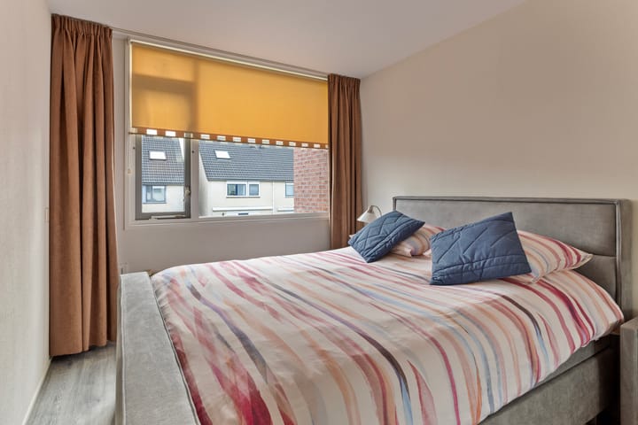 Photo 12 of Staringlaan 49