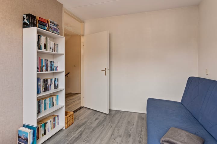 Photo 17 of Staringlaan 49