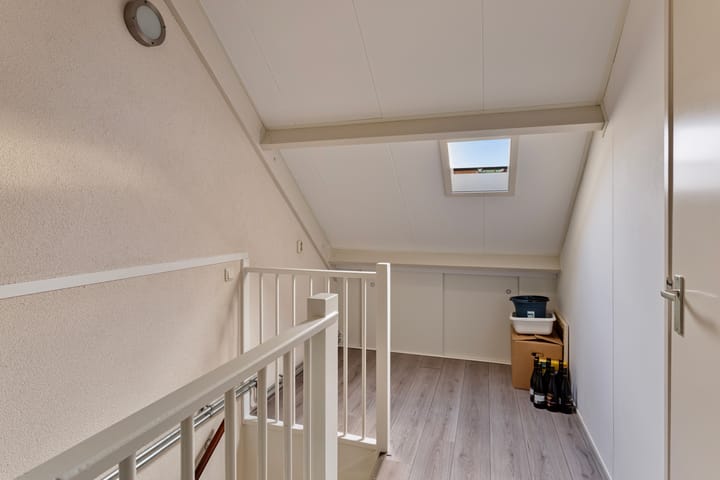 Photo 21 of Staringlaan 49