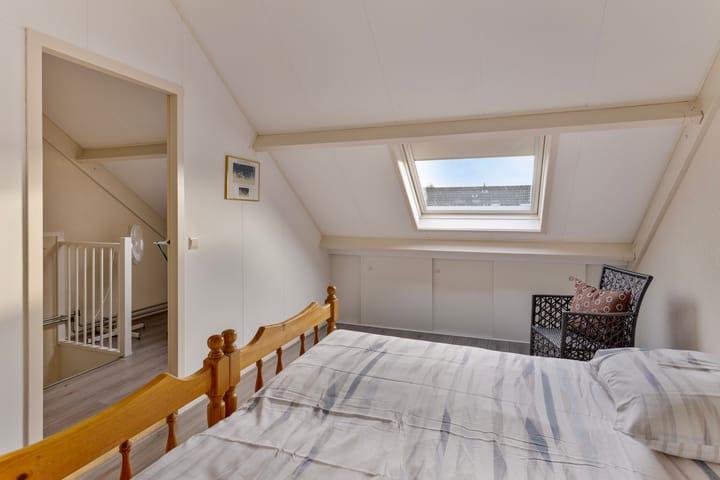 Photo 24 of Staringlaan 49