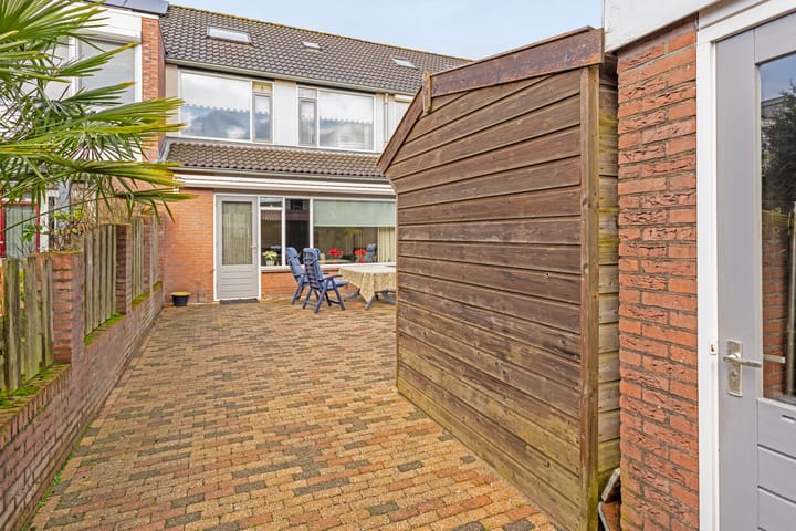 Photo 28 of Staringlaan 49