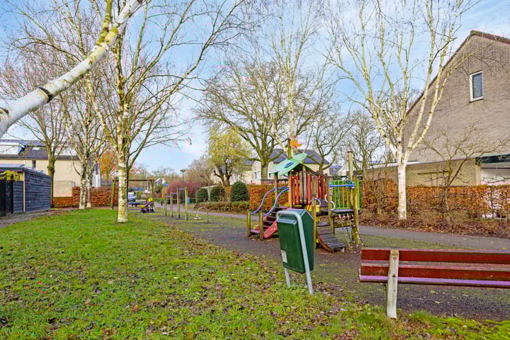 Photo 35 of Staringlaan 49