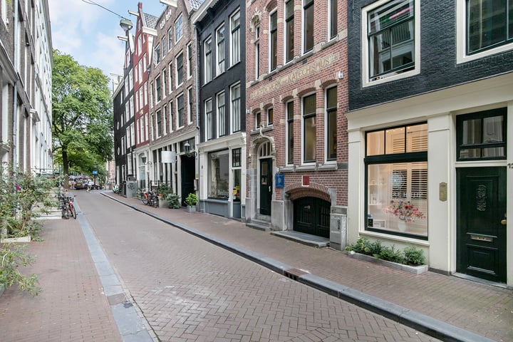 View photo 1 of Beulingstraat 13-C