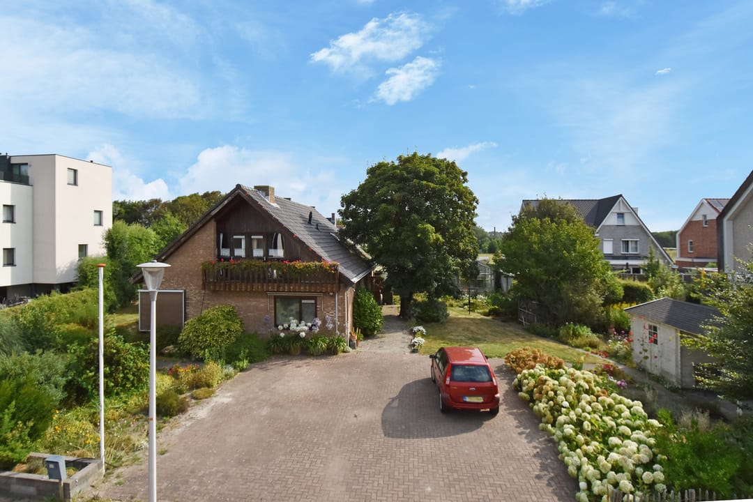 Foto 1 van Santhorsthof 50