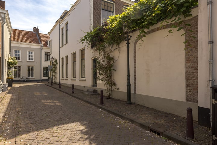 Bekijk foto 3 van Oeverstraat 30