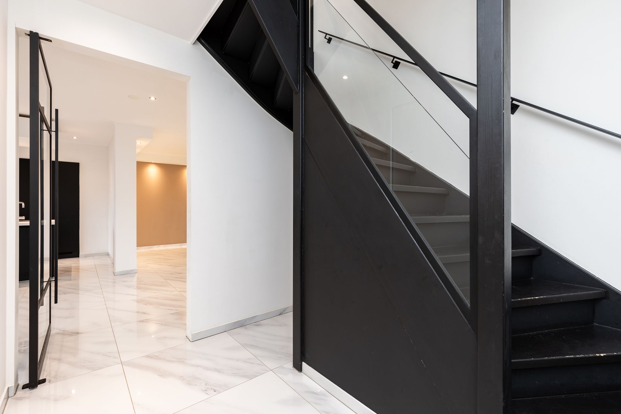 Foto 12 van Nobellaan 45