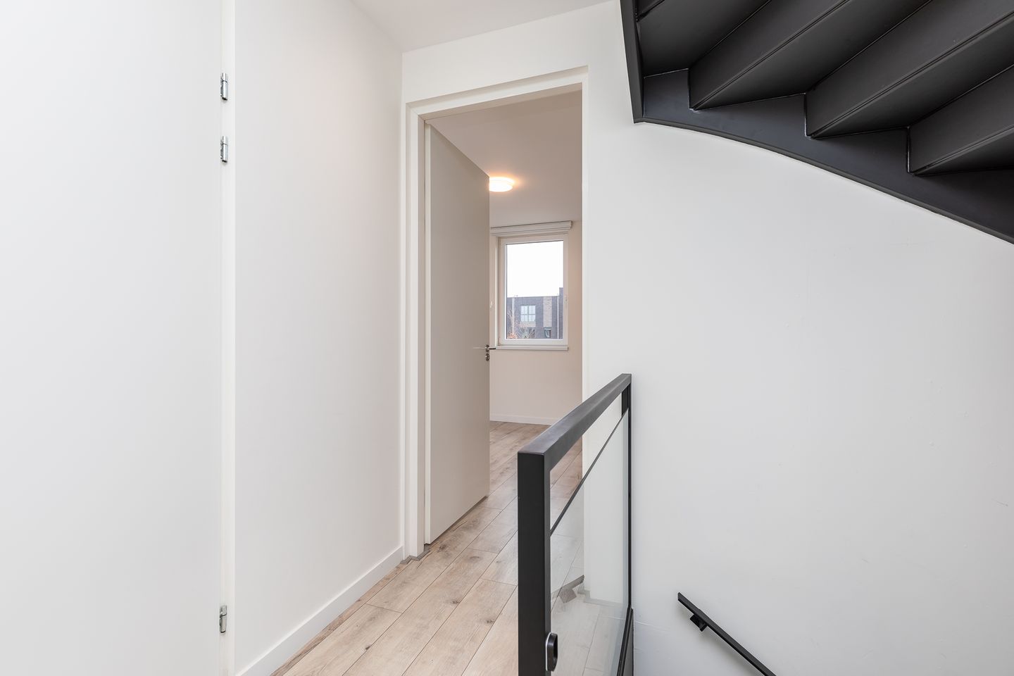 Foto 40 van Nobellaan 45