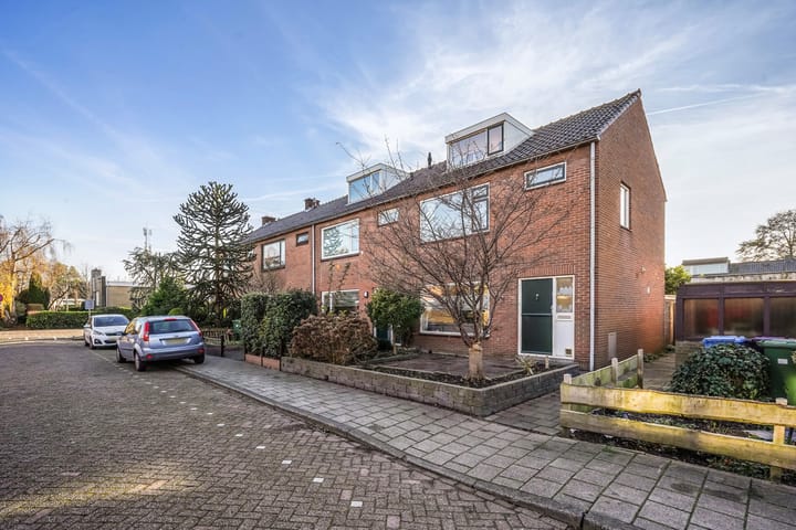 Foto 1 van Karel Doormanstraat 7