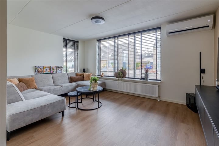 Foto 2 van Leerlooiersstraat 19