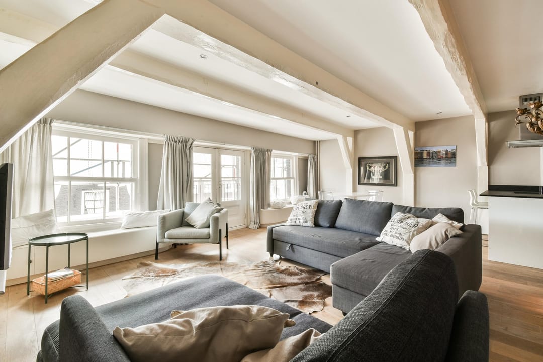 Foto 1 van Warmoesstraat 16-L