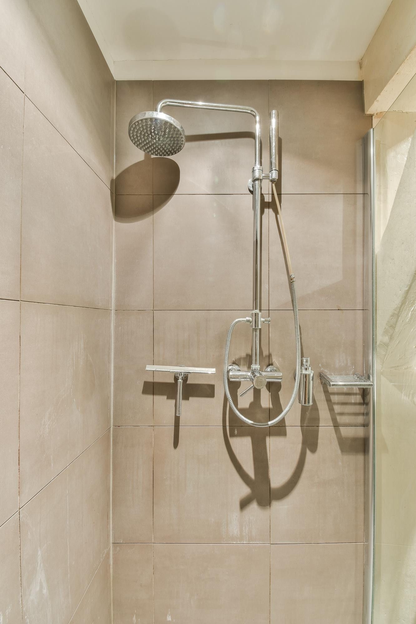 Foto 12 van Warmoesstraat 16-L