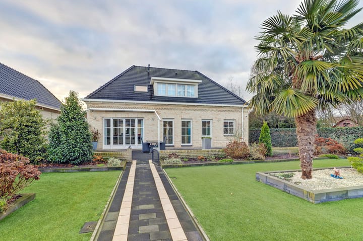 Foto 43 van Eikenrijs 3