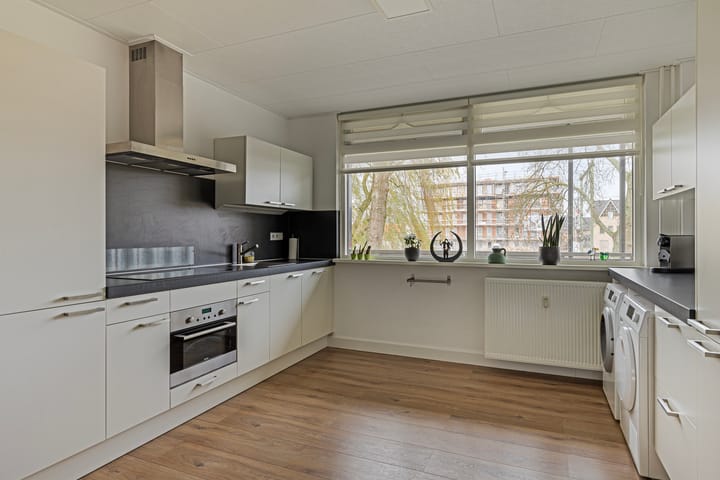 Photo 3 of Colijnlaan 2