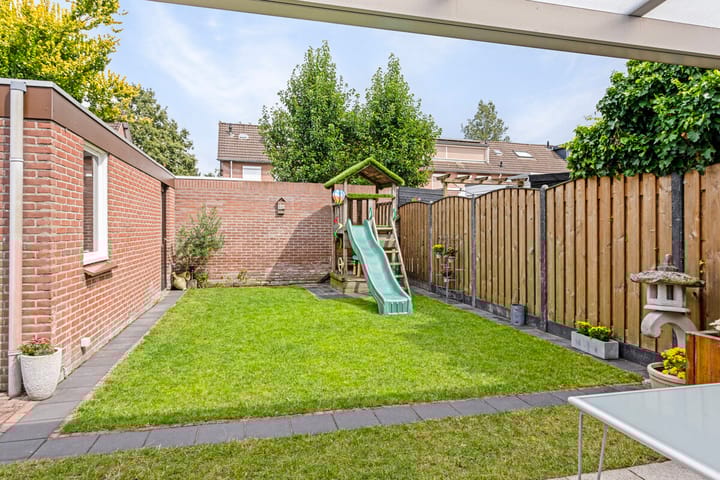 Foto 24 van Paulinastraat 68