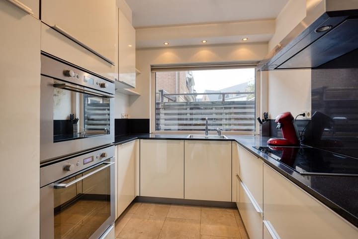 Foto 11 van Het Binnenhof 3