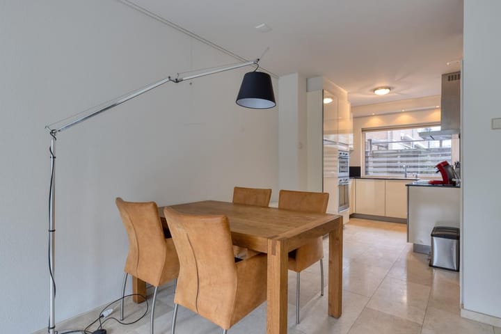 Foto 10 van Het Binnenhof 3