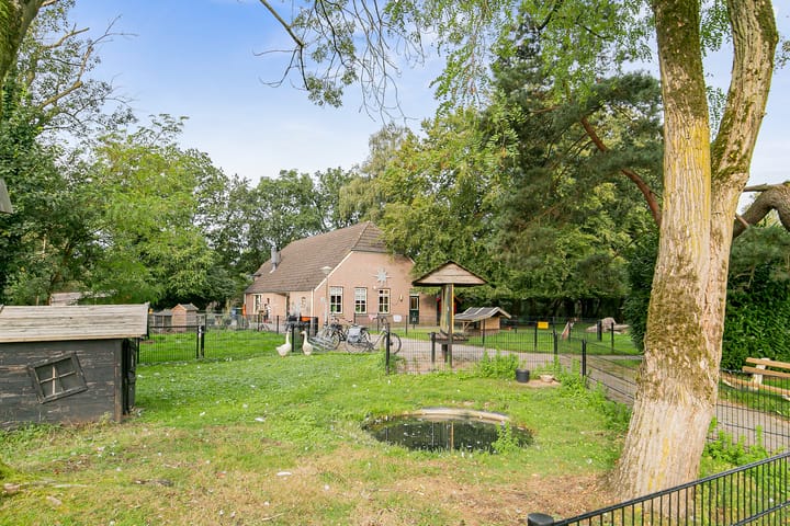 Foto 35 van Broeder Quirinuslaan 18