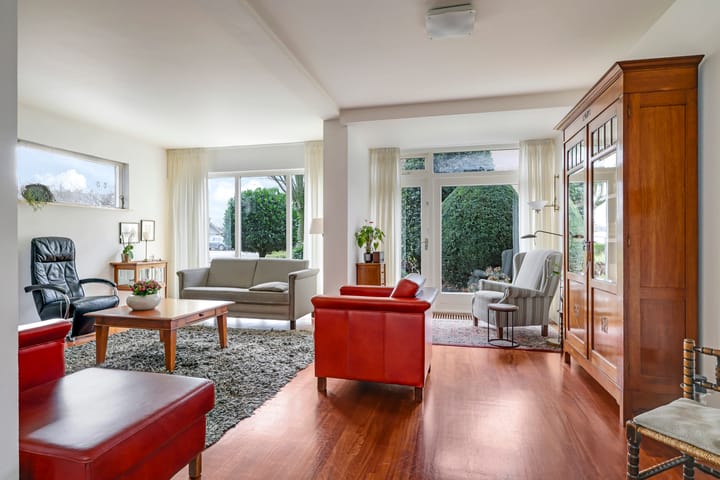 Photo 16 of Beneluxstraat 9