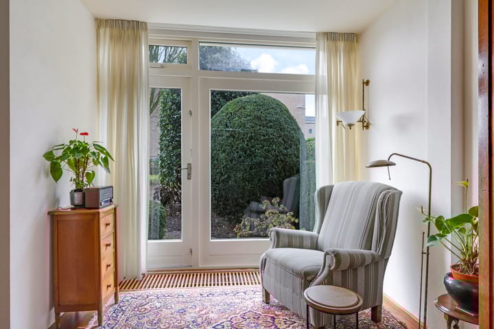 Photo 22 of Beneluxstraat 9