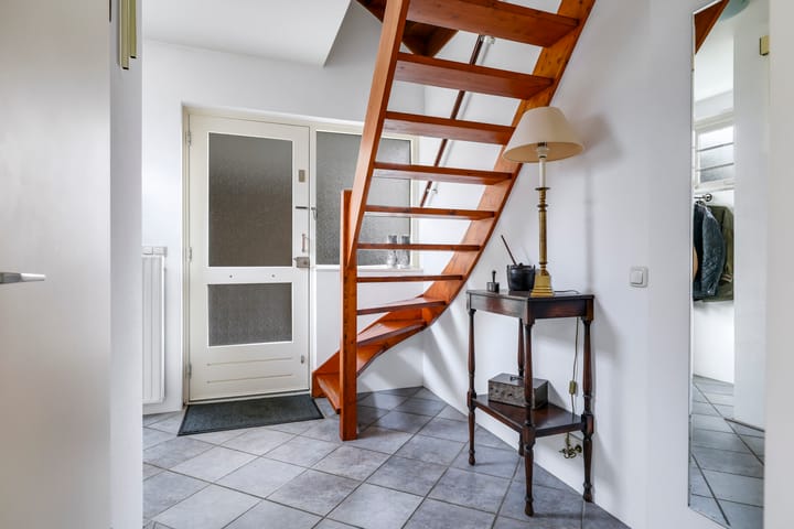 Photo 31 of Beneluxstraat 9