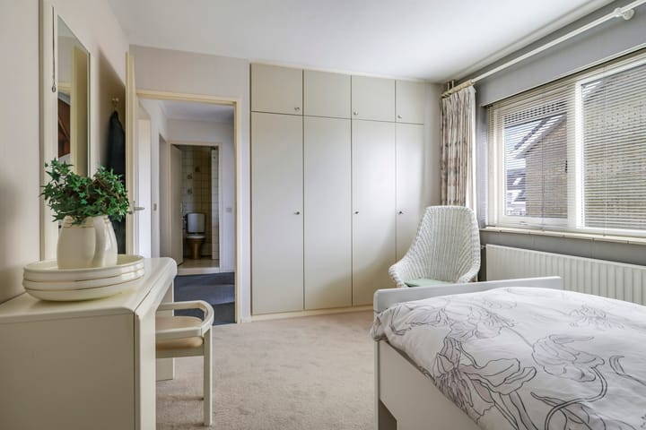 Photo 35 of Beneluxstraat 9