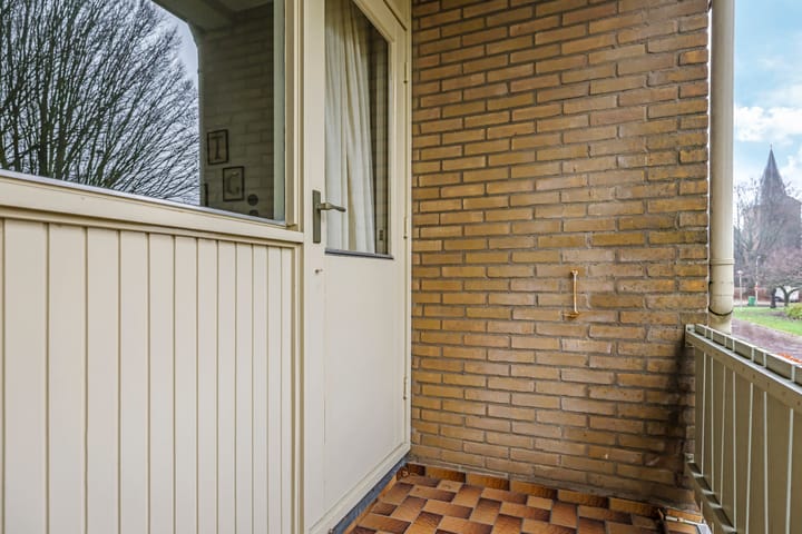 Photo 42 of Beneluxstraat 9