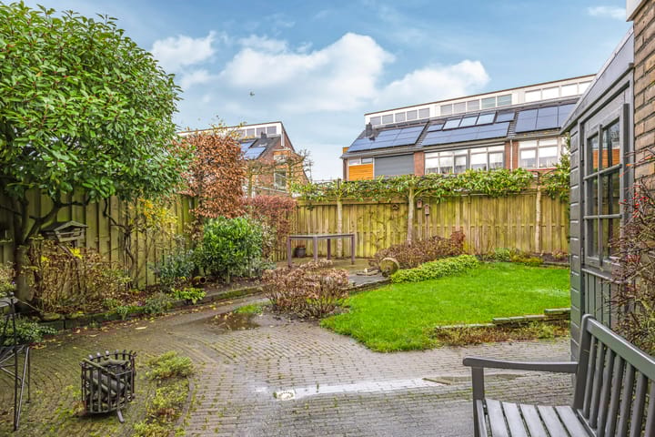 Photo 57 of Beneluxstraat 9