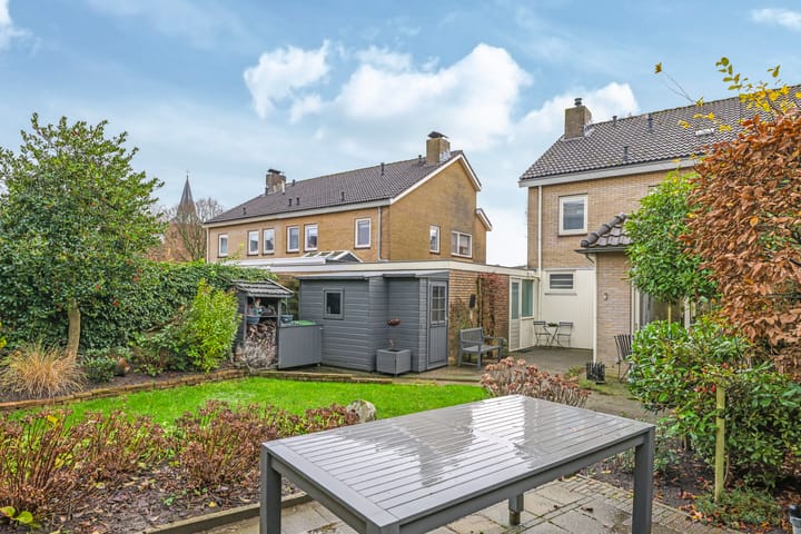 Photo 60 of Beneluxstraat 9