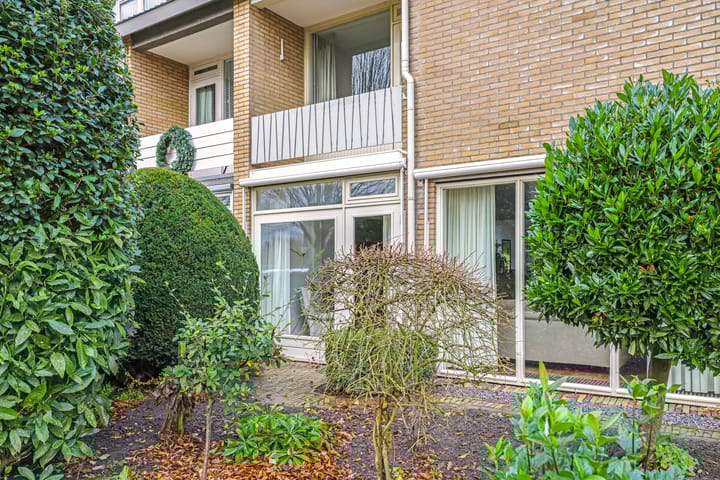 Photo 68 of Beneluxstraat 9