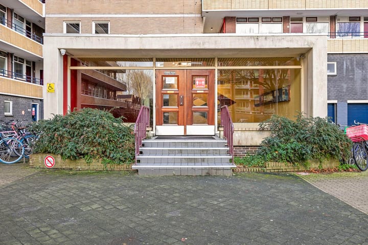 Photo 2 of Bosboom-Toussaintplein 251