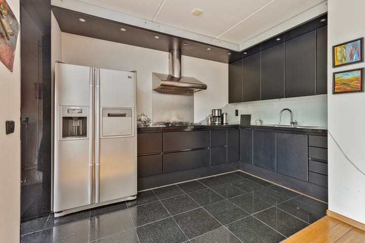 Foto 12 van Ridderstraat 141