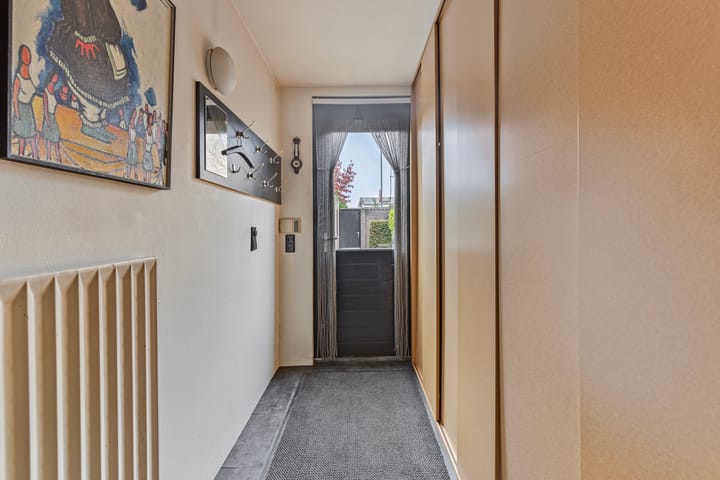 Foto 14 van Ridderstraat 141