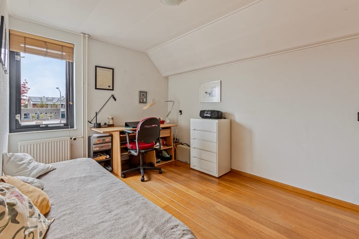 Foto 22 van Ridderstraat 141