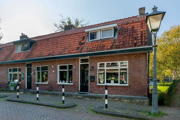 Bekijk foto 1 van Noorder Kerkedijk 92