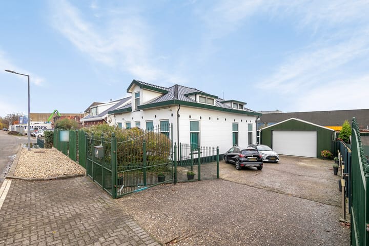 Photo 3 of Overschieseweg 74