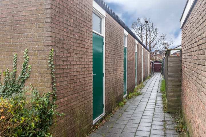 Photo 23 of Otto van Zevenderstraat 15