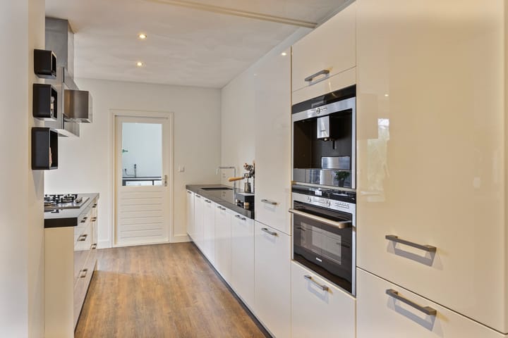 Foto 11 van Jan van Amstelstraat 4