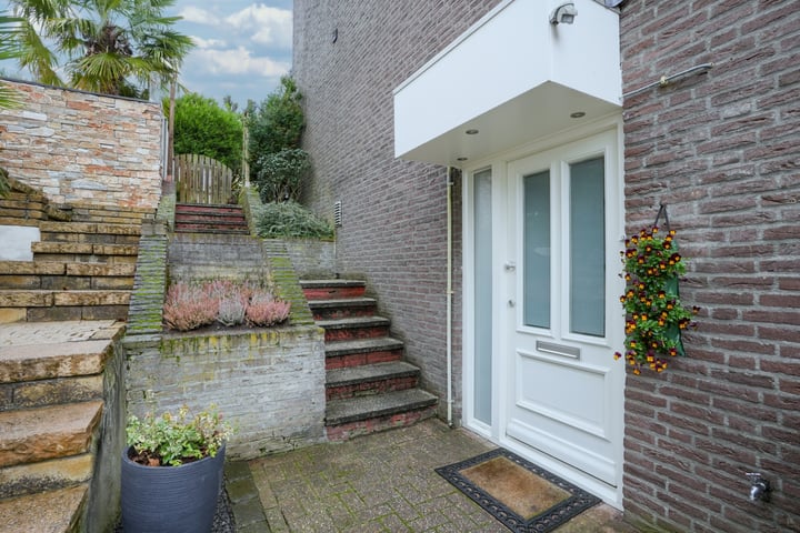 Bekijk foto 24 van Dokter Schepelstraat 32