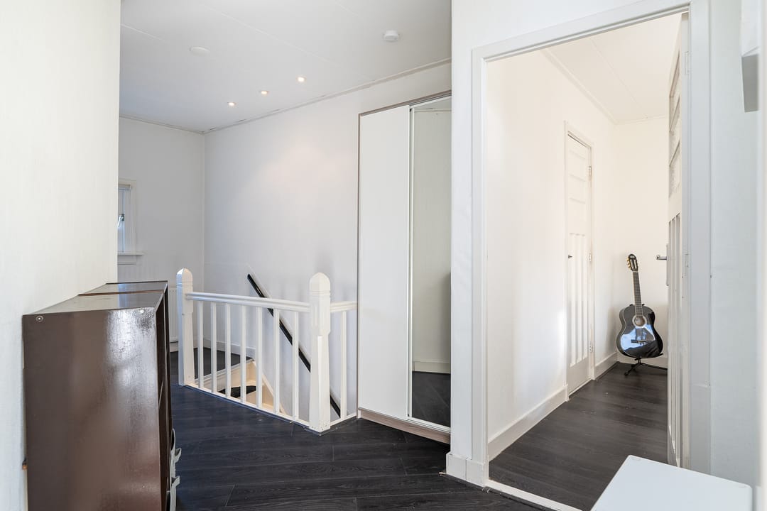 Photo 31 of Carel van Manderstraat 52