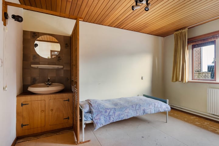 Photo 36 of Langendijk 23