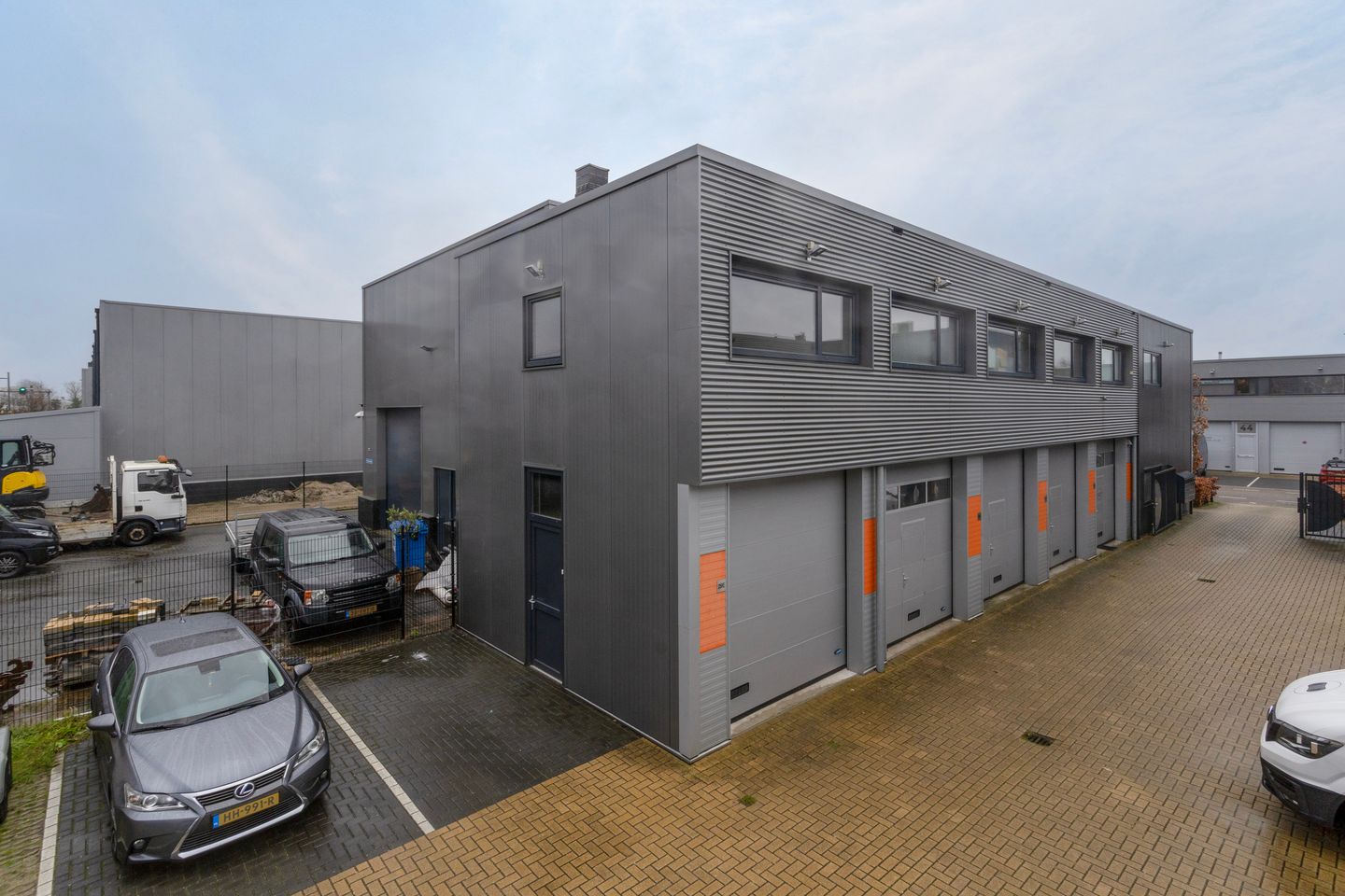 Bekijk foto 5 van Industrieweg 29-e