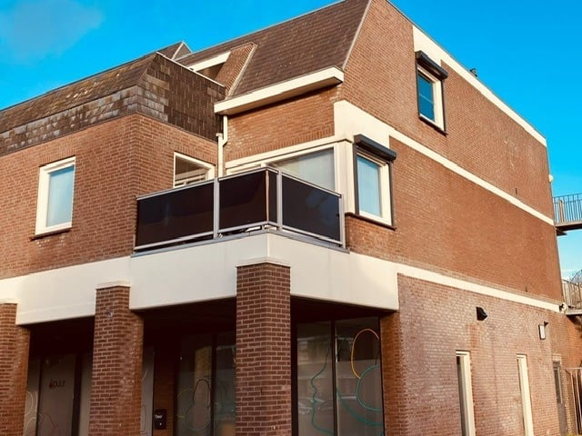 Bekijk foto 2 van Raadhuisstraat 61