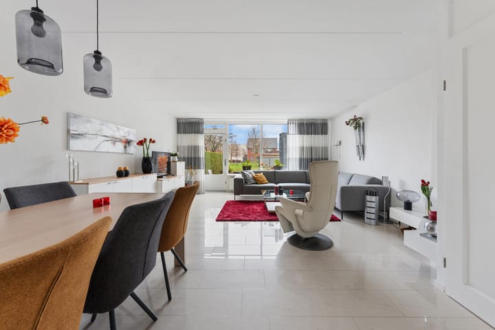 Foto 11 van Schildmos 6