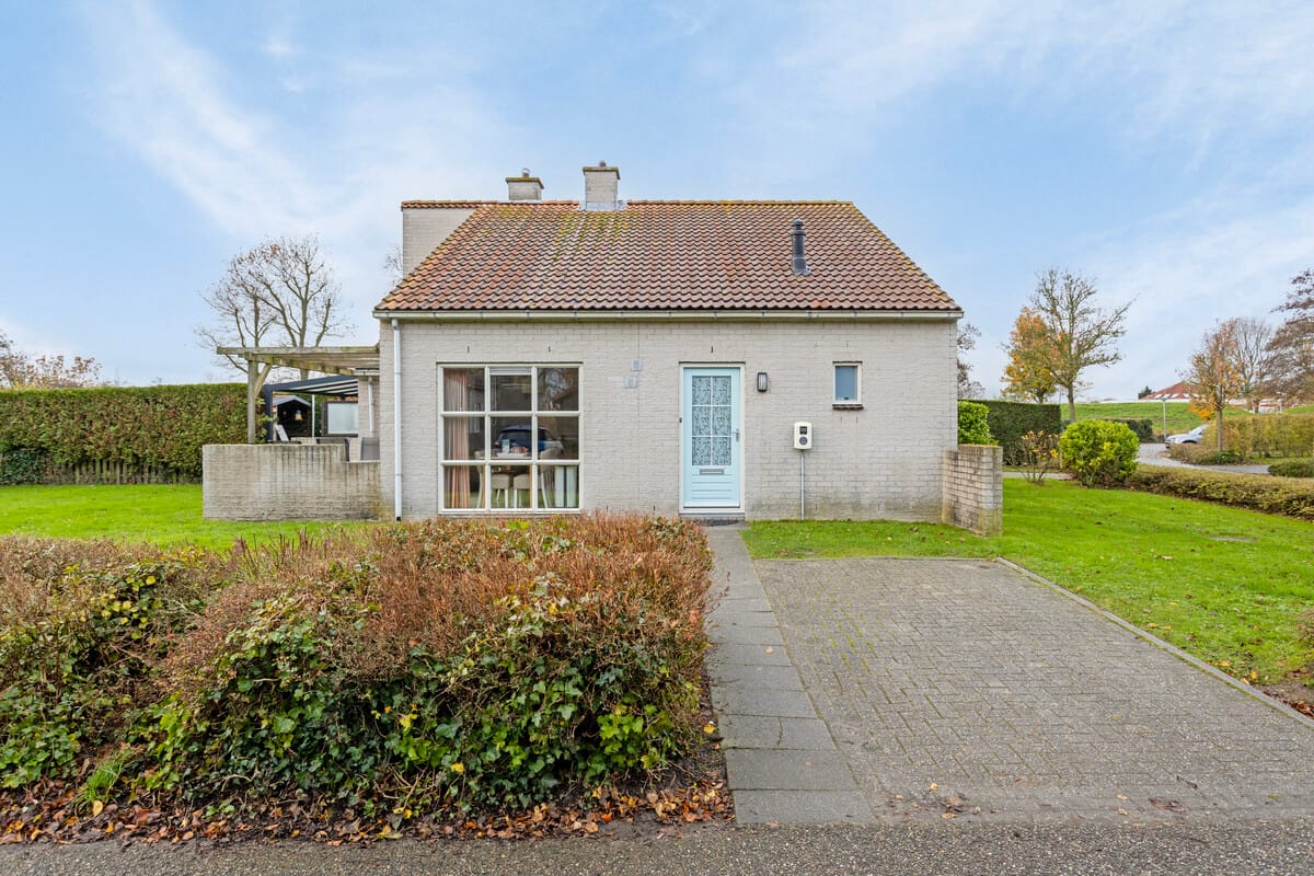 3-bedroom freehold villa in Brouwershaven — photo 5 of 5
