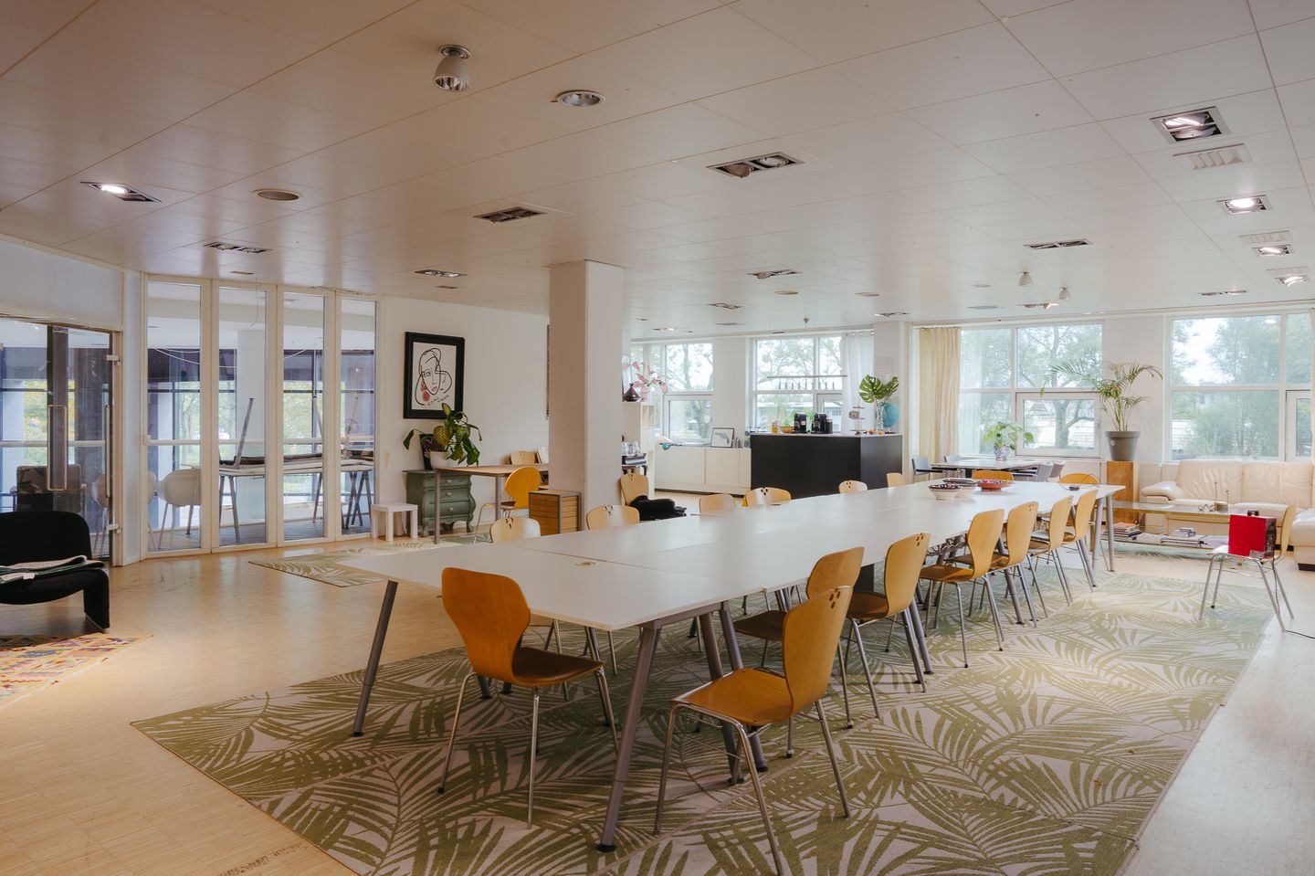 View photo 3 of Overschiestraat 182