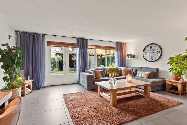 Foto 2 van Picassoweg 68