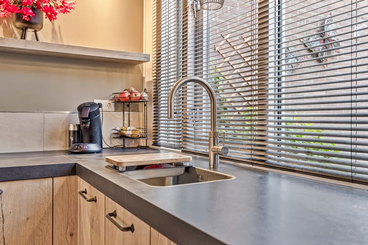 Foto 16 van Helmondstraat 50