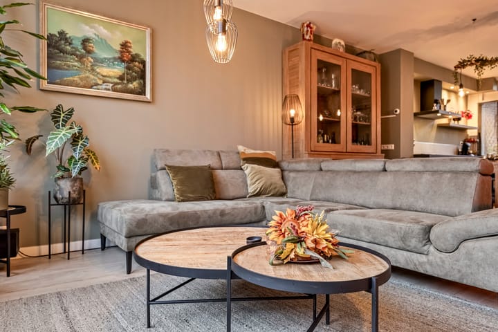 Foto 19 van Helmondstraat 50